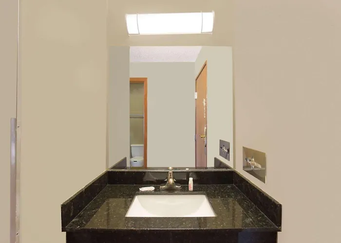 Motel Super 8 By Wyndham Normal 2*