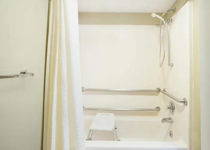 Motel Super 8 By Wyndham Normal Bloomington