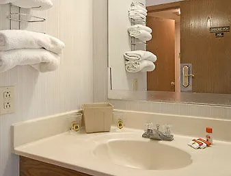 Super 8 By Wyndham Normal Motel 2*